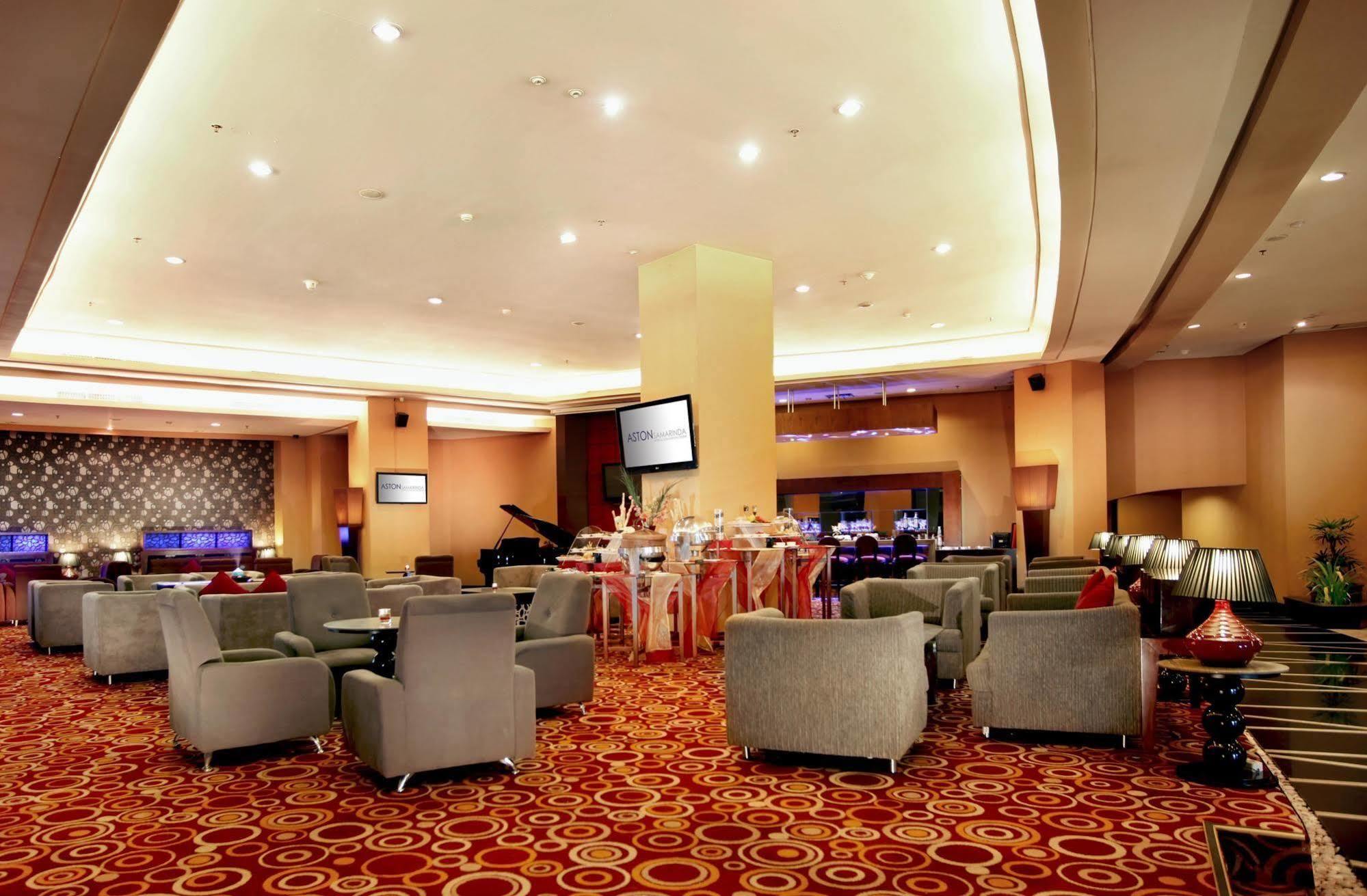 Aston Samarinda Hotel And Convention Center Exterior photo